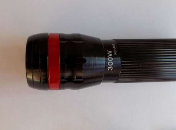 Маленький ручной фонарик HUA ER NB-A02