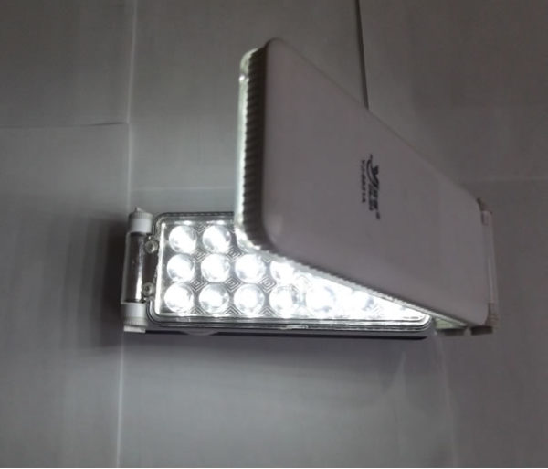 Светодиодный светильник настольная лампа YJ-6831A (24+21)